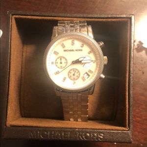 Michael kors watch women’s